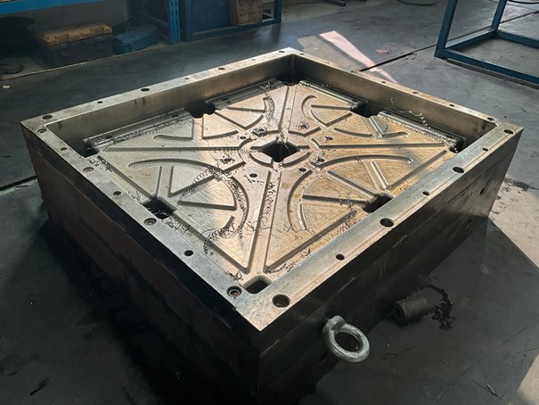 Presswood pallet flat surface pallet mold 45# steel